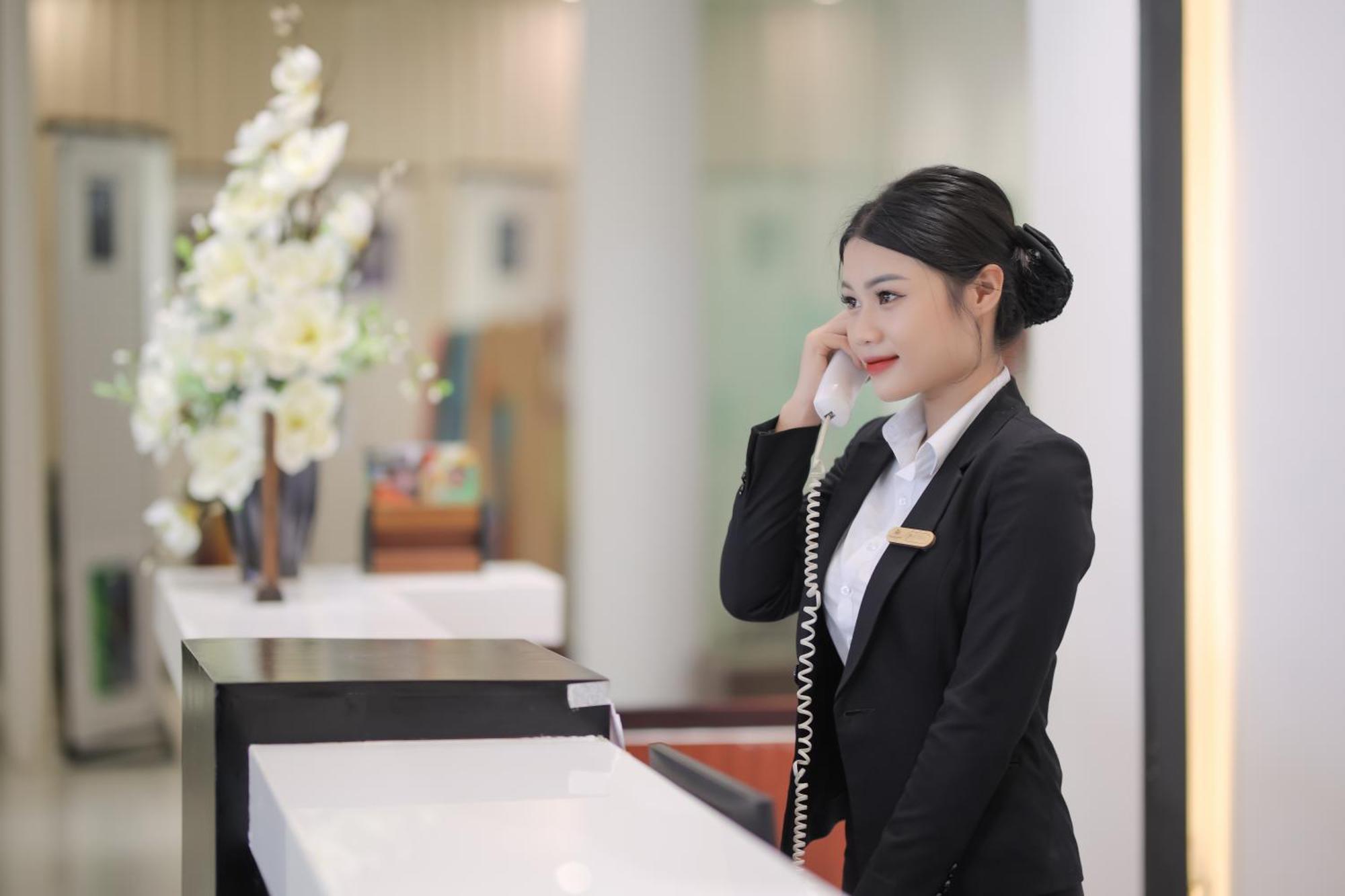 โรซาลีน บูทิก โฮเต็ล Hotel เว้ ภายนอก รูปภาพ