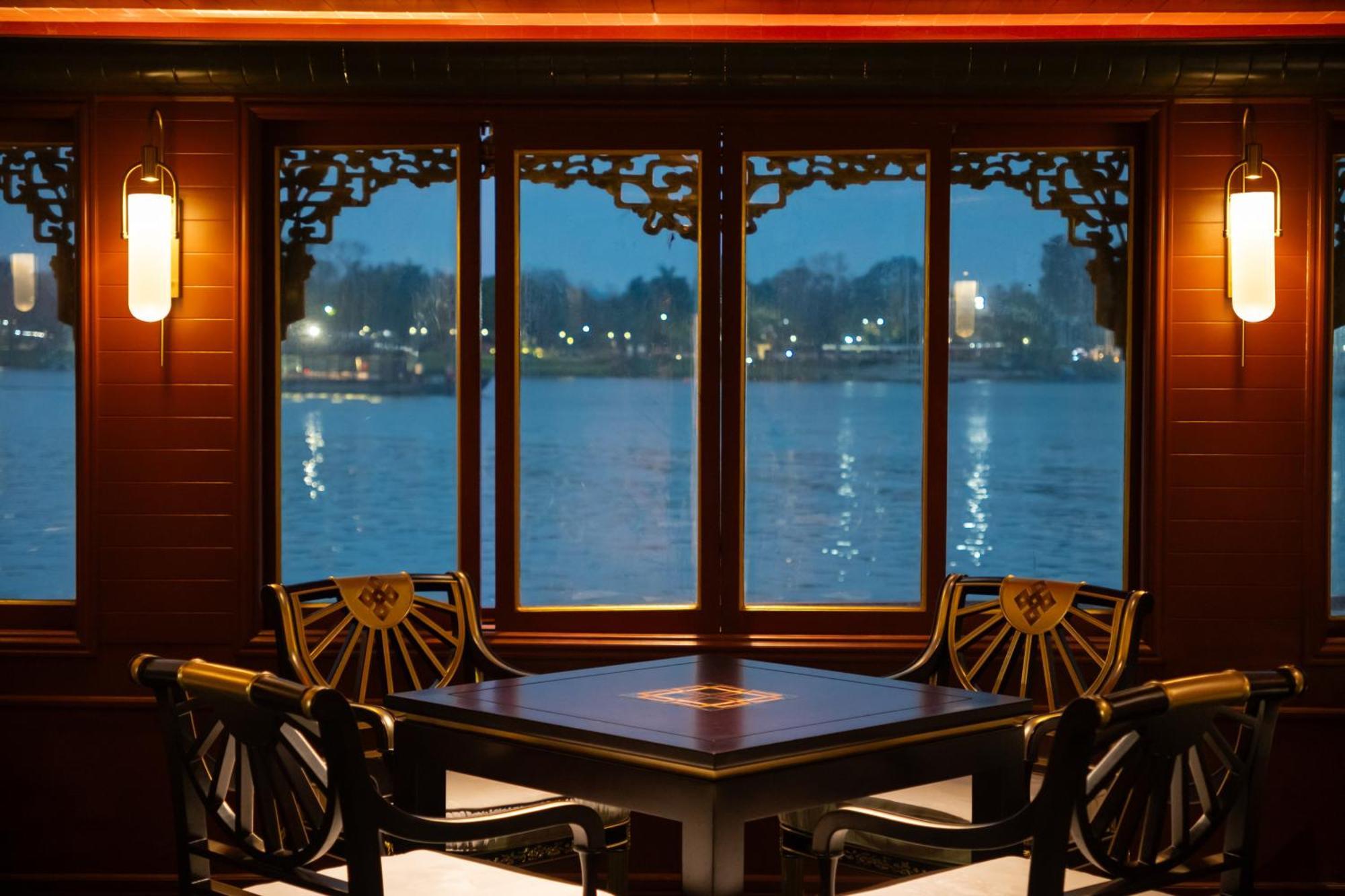 โรซาลีน บูทิก โฮเต็ล Hotel เว้ ภายนอก รูปภาพ