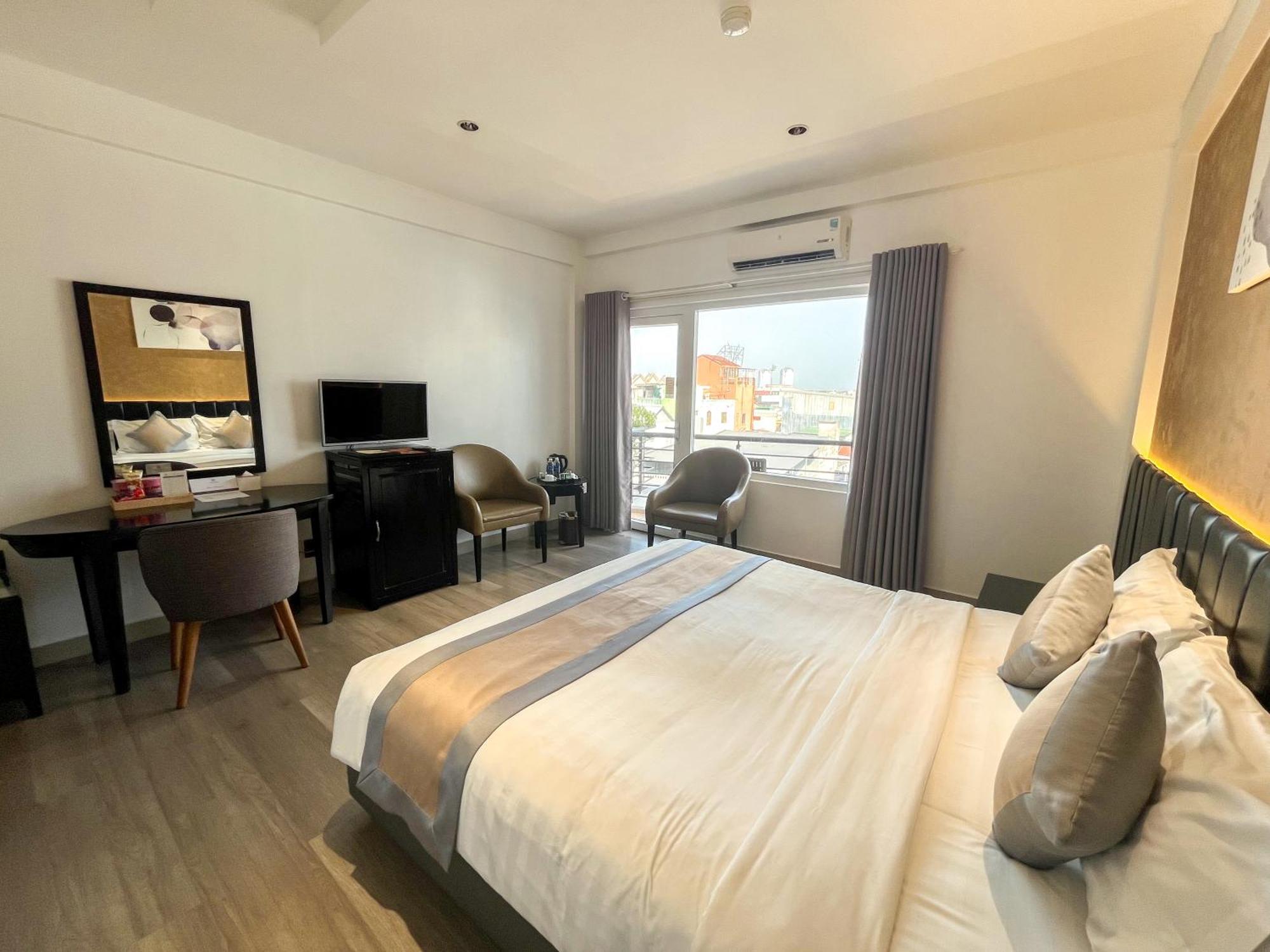 โรซาลีน บูทิก โฮเต็ล Hotel เว้ ภายนอก รูปภาพ